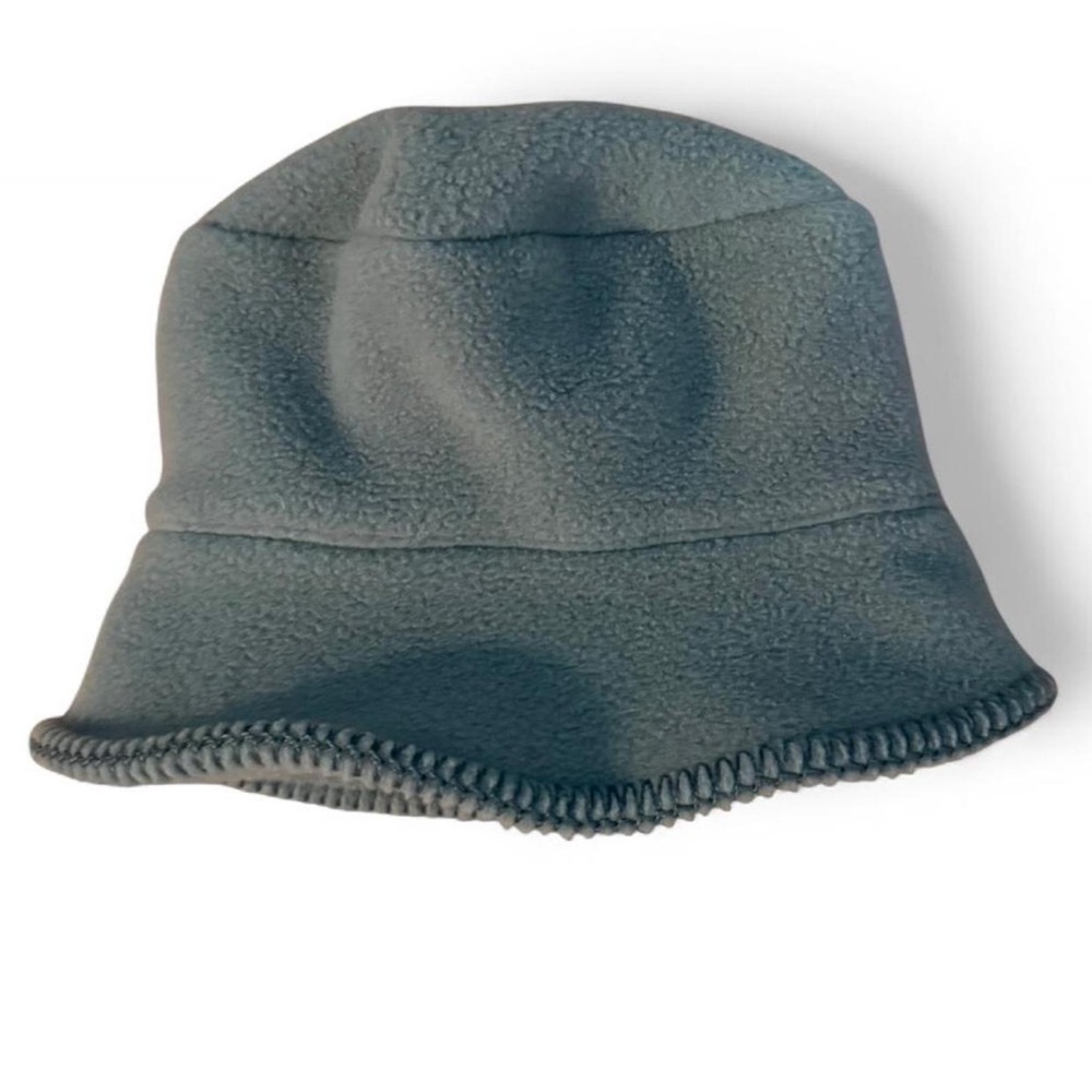 L.L. Bean Fleece Bucket Hat in Gray